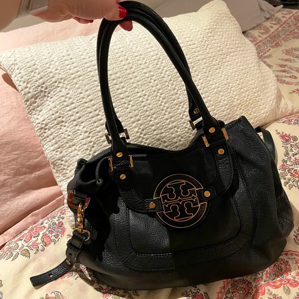 Tory Burch Bags | Amanda Leather Hobo Black/Gold